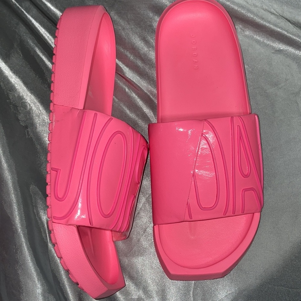 Air Jordan Pink Nola Pool Slides Women Size 11  Men Size 9